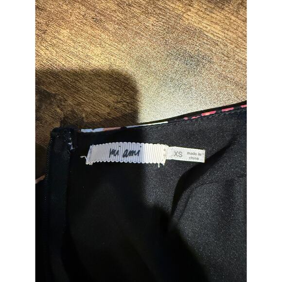 Mi Ami Romper - Picture 3 of 3